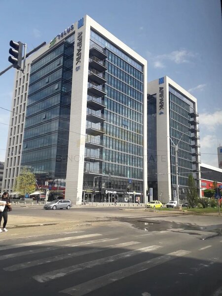 AFI Park 5, spatiu birouri parter de inchiriat, intrare separata.