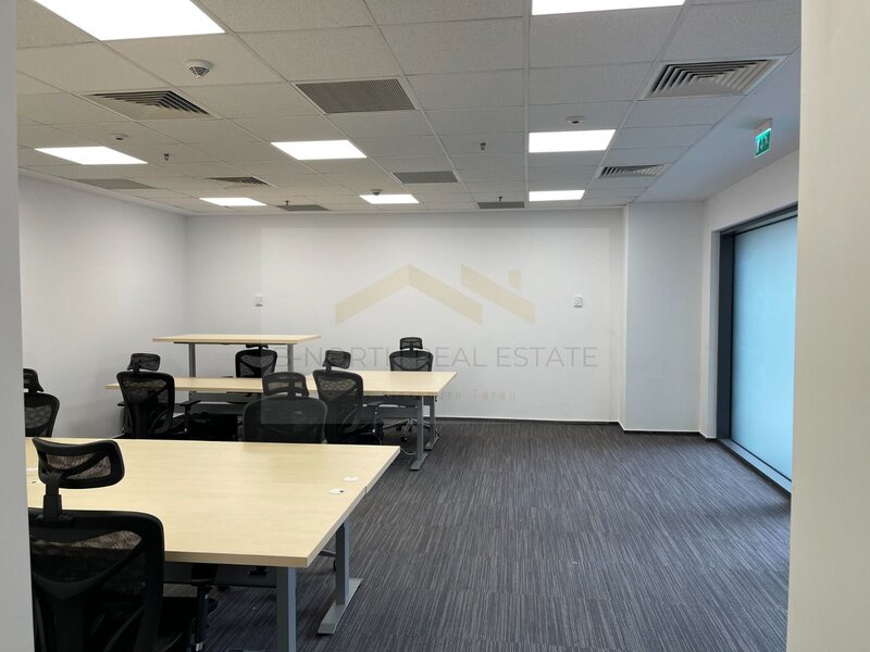 AFI Park 5, spatiu birouri parter de inchiriat, intrare separata.